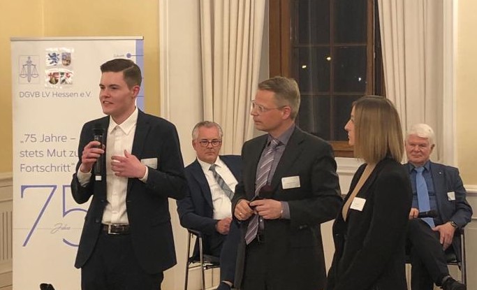 Das Bild zeigt v.l.n.r. H. Meyer-Alber, Rektor Haarer, H. Marchlewski, Fr. Weiß und Prof. Dr. Walker